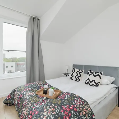 Klimatyzowany Dla 4 Osob W Krakowie By Rent Like * Cracovia
